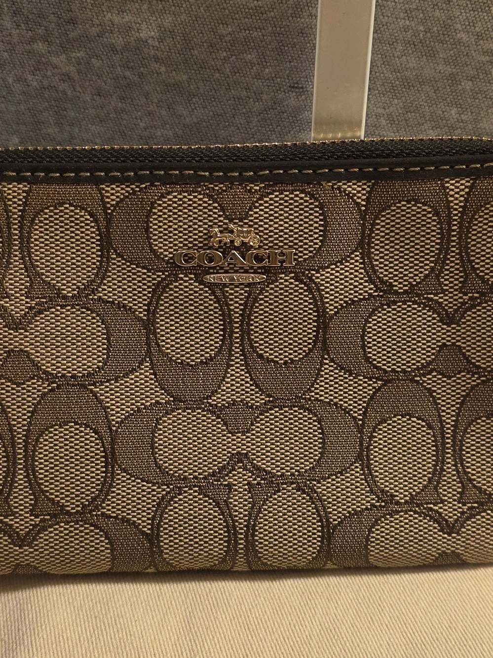 Coach Brown Signature Jacquard Wristlet with Gold Logo - Picture 2 of 8